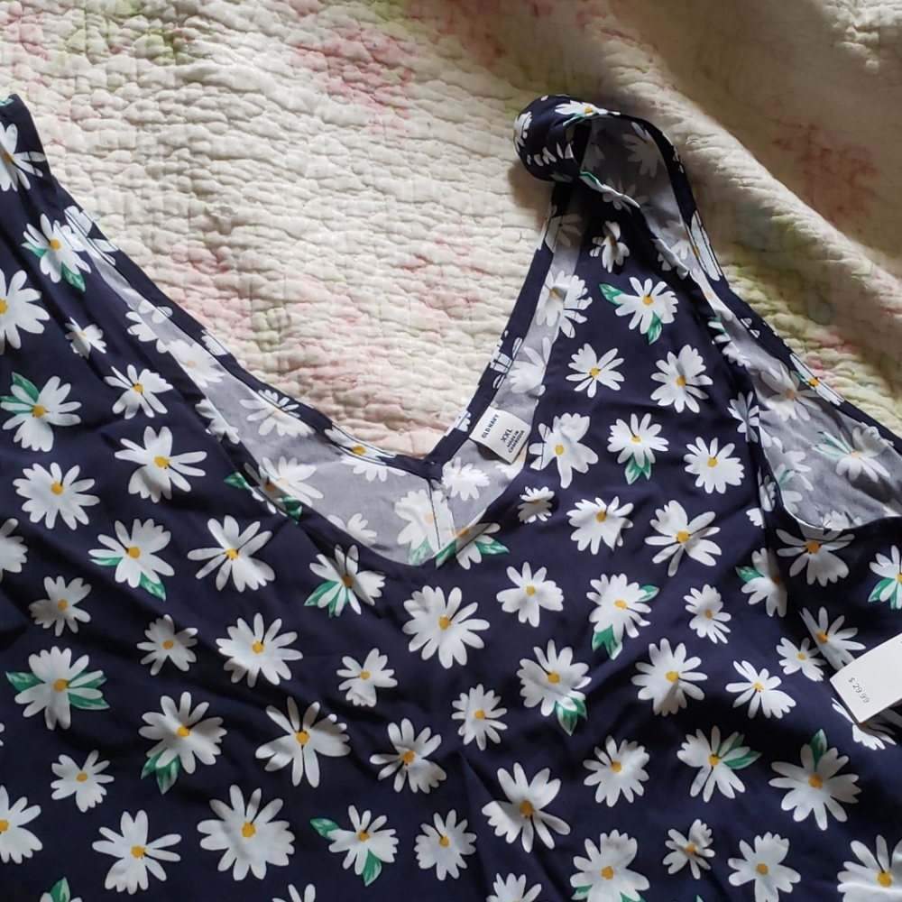 Old Navy XXL daisy dress